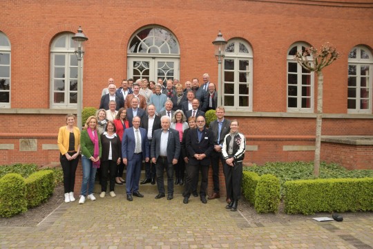 Gruppenfoto der Teilnehmenden an der Plenartagung der BAG HKV im Mai 2019 in Köln.